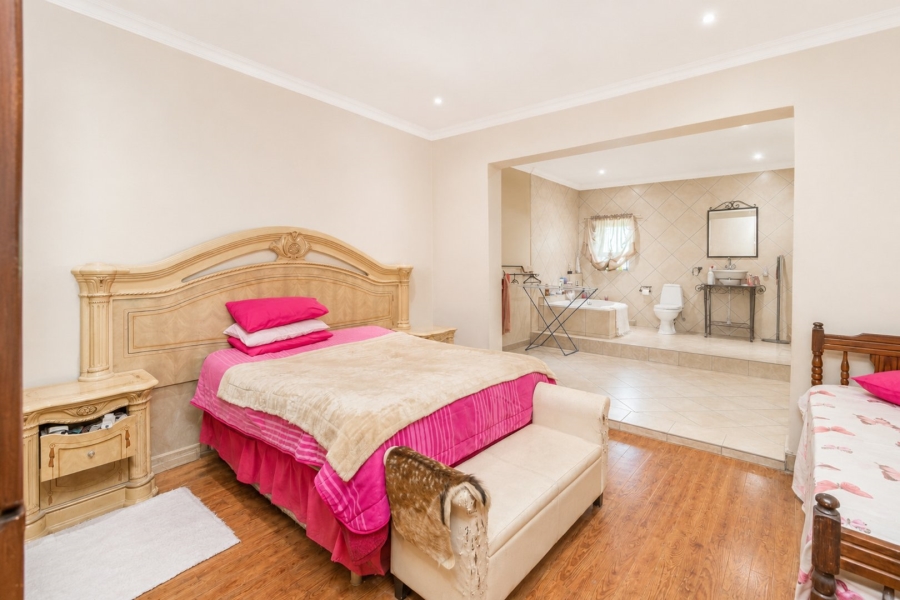 5 Bedroom Property for Sale in Brits North West